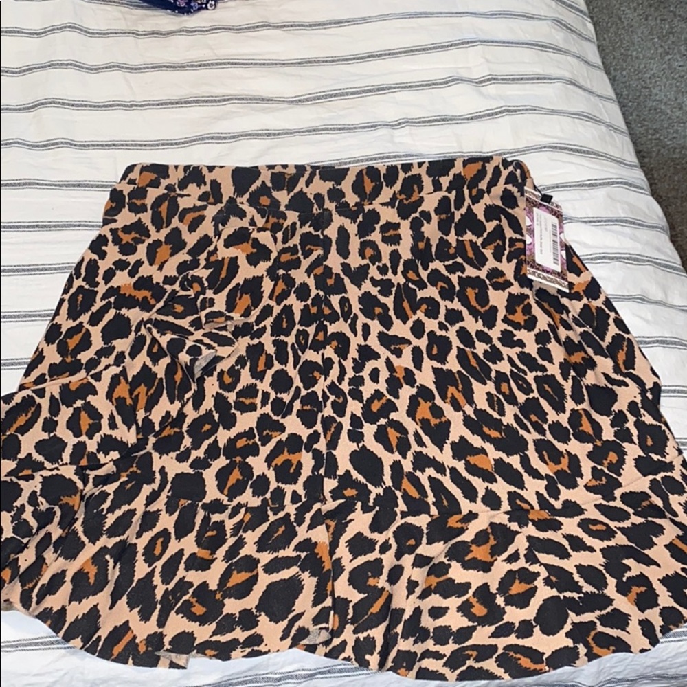 Leopard print Ruffle skater skirt